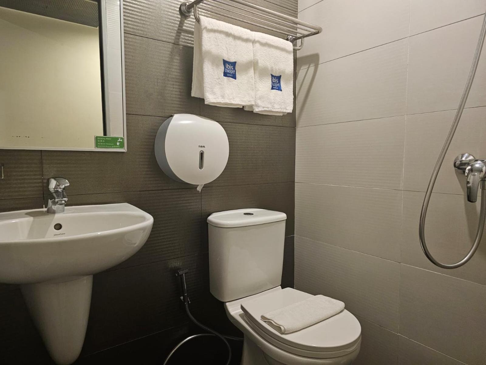 Ibis Budget Bugis Singapore